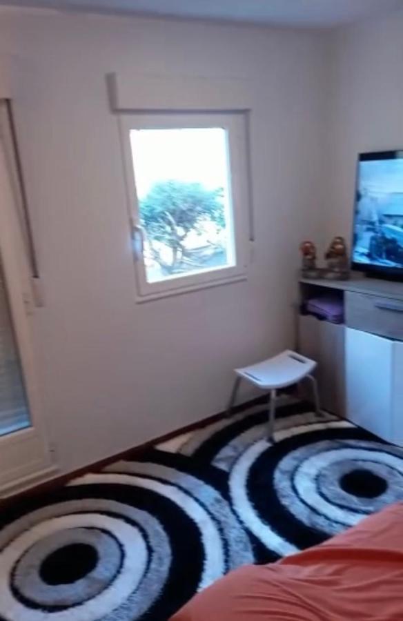 شقة سانتاندر  في Anny Apartamento Puerto Chico المظهر الخارجي الصورة